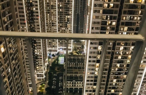 Chính chủ bán CH 2PN rẻ nhất Dự án Vinhomes Smart City Tòa S4 giá 1.9 tỷ Tầng trung, View thành phố